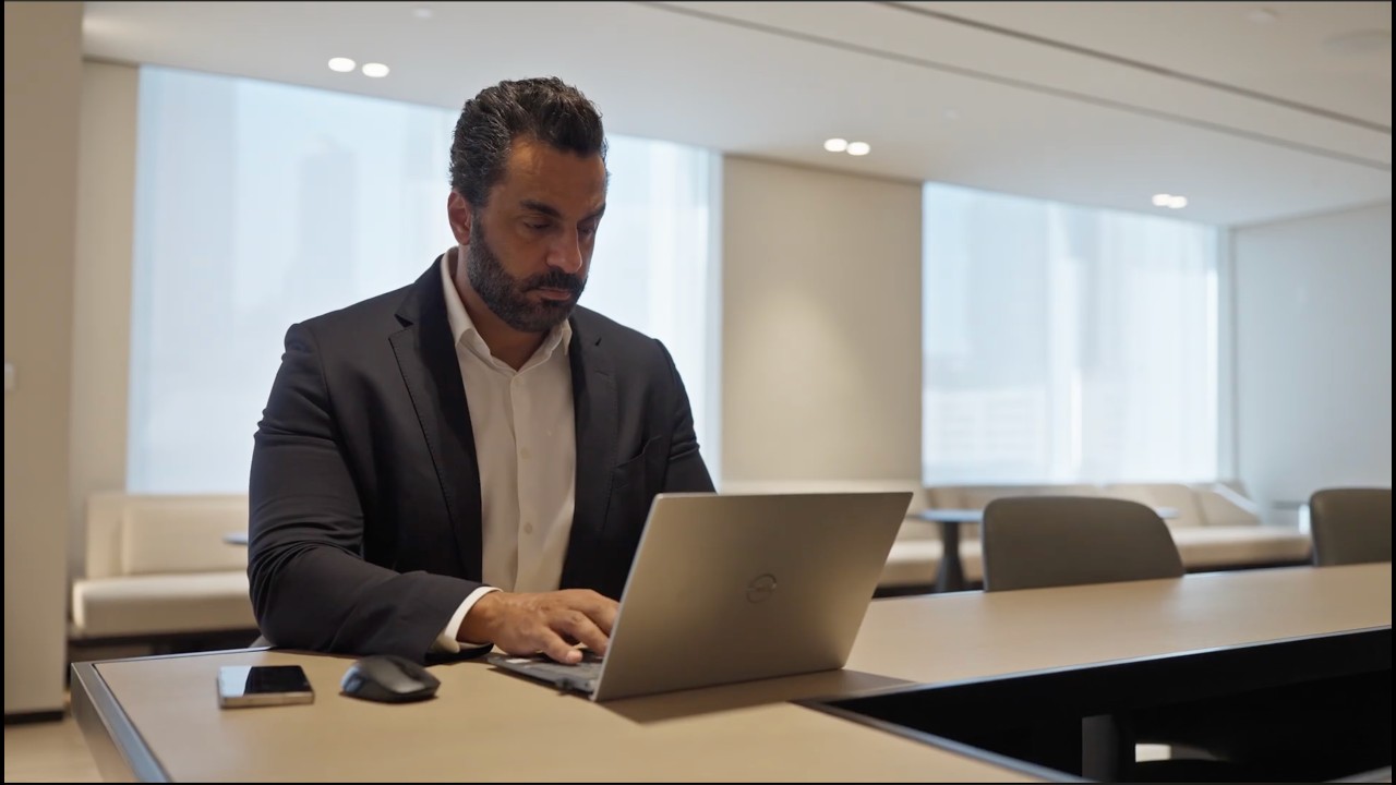 From Corporate to Closing: Building a Luxury Real Estate Career from Scratch